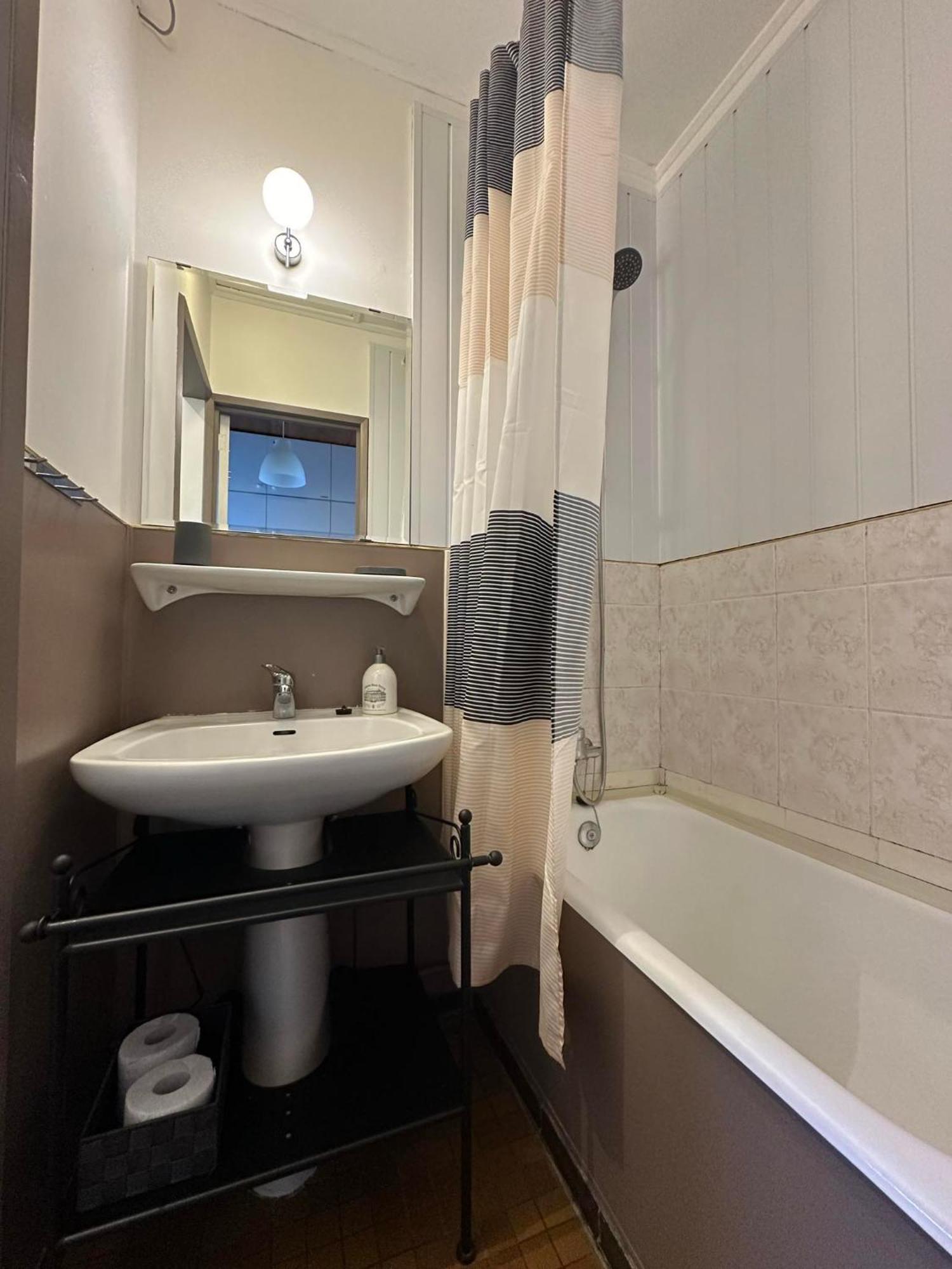 Au Bois Charmant Waulsort Екстериор снимка