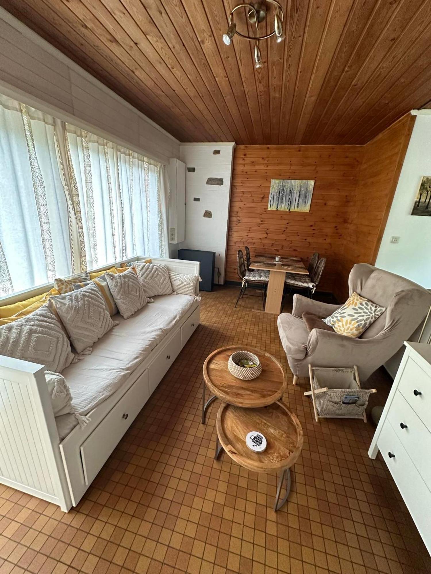 Au Bois Charmant Waulsort Екстериор снимка